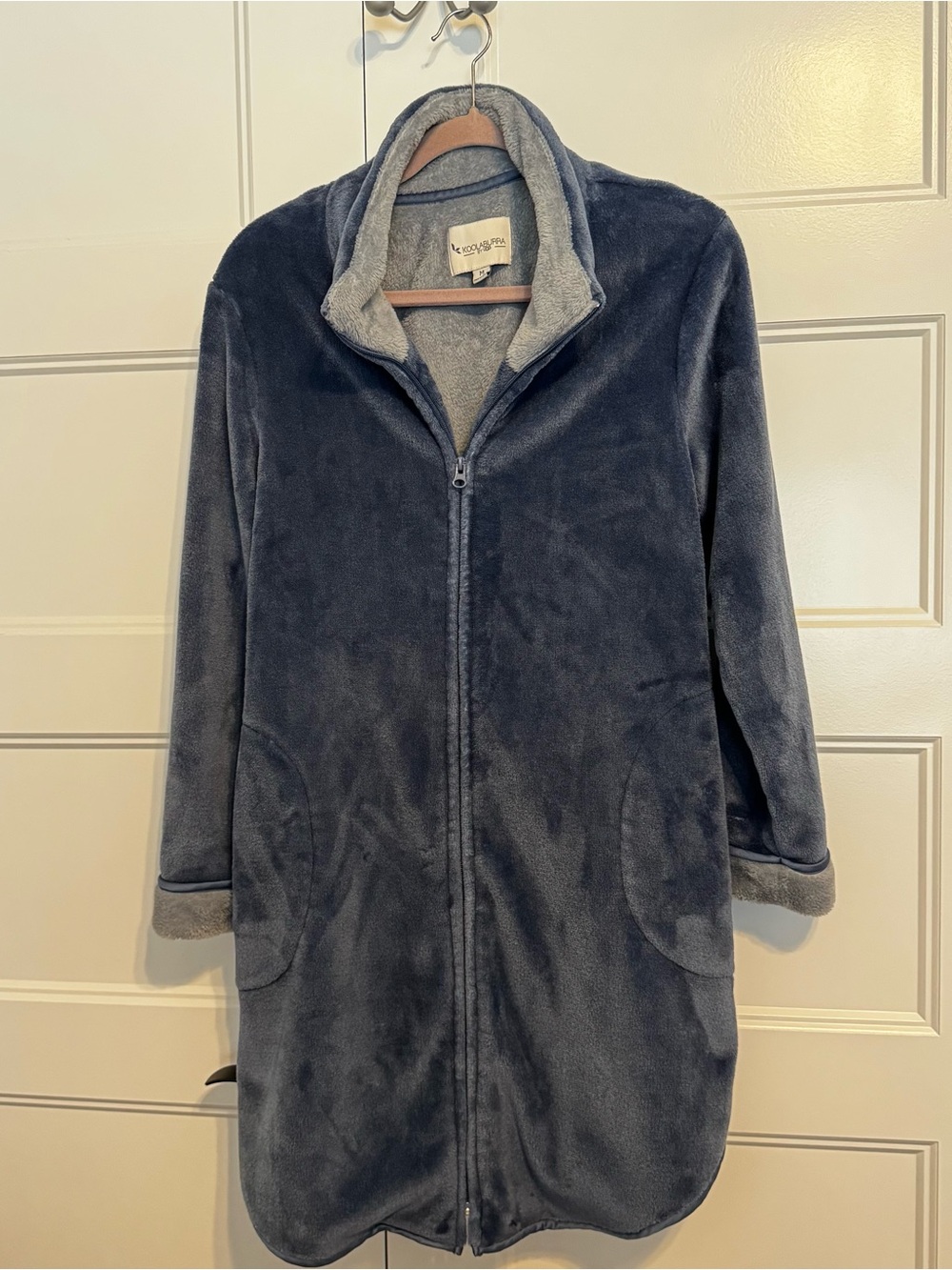 Cozy Full-Zip Fleece Robe Jacket in Charc
